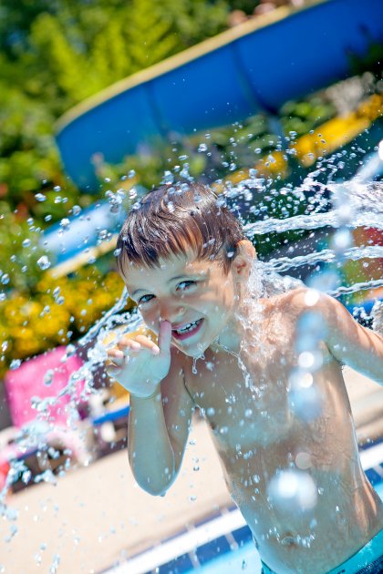 joie de la piscine camping les 3 lacs