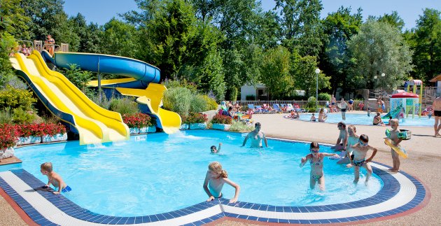 piscine toboogan camping les 3 lacs