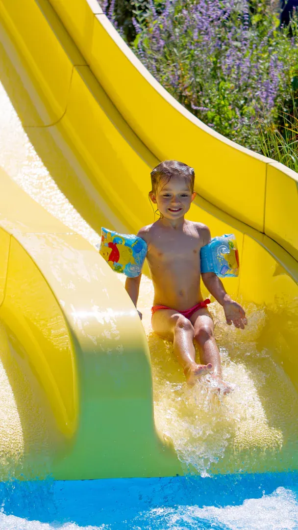 toboogan enfant camping les 3 lacs